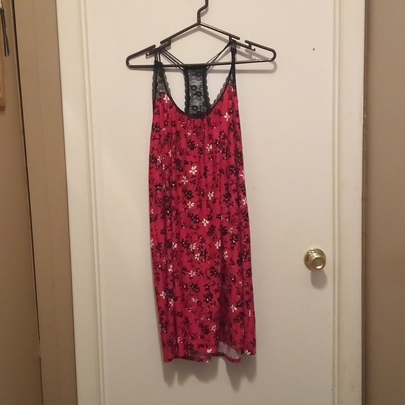 Secret Treasures Other - Secret Treasures Chemise Red Floral With Black Razor lace Back Night Gown - XL